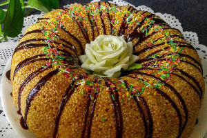 طرز تهیه کیک کنجدی با طعم به یادماندنی