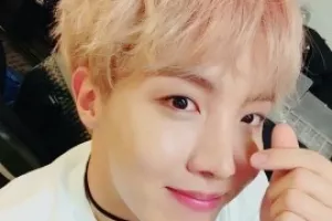 تنوع کتونی های جی هوپ خواننده دوست داشتنی bts!