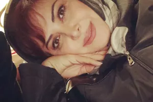 خاطره بازی کمند امیرسلیمانی به همراه برادرش از اولین حضورشان در تئاتر!