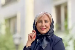 تولد ساده و شیک 54 سالگی مرجانه گلچین!