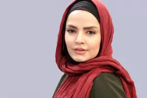 شال پلنگی و خوش رنگ سپیده خداوردی در استایل بهاری اش خودنمایی میکند!