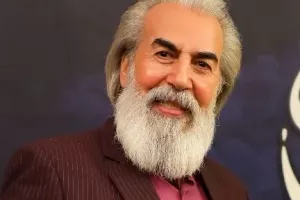 محاسن سفید و استایل شیک آقای گرفتار مخاطبینش را شوکه کرد!