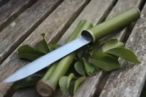 ساخت یک چاقوی مخفی با بامبو!