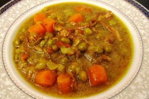طرز تهیه قیمه نخود سبز