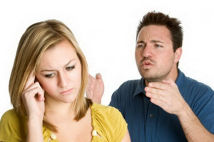 با عصبانیت شوهر چگونه برخورد کنیم،راه حل چیست؟