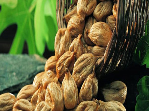 چگونه انجیر را خشک و نگهداری کنید؟