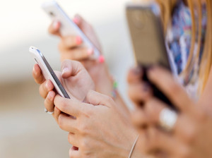 تاثیر خطرناک تلفن همراه هوشمند در قابلیت درک شناختی