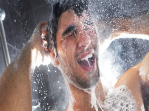فواید دوش گرفتن در صبح