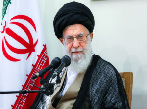 گزيده بيانات رهبر انقلاب در مورد دعا و روز عرفه