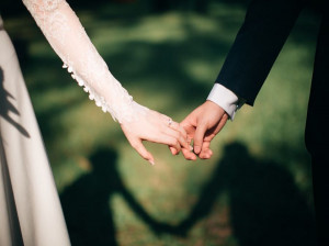 ۵۶ متن و جملات جدید عاشقانه برای ابراز احساسات به همسر