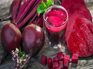 ۳۱ فایده باورنکردنی لبو برای درمان بیماری ها