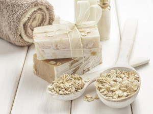 10 مزیت معجزه آسای صابون بلغور جو دو سر برای پوست و زیبایی