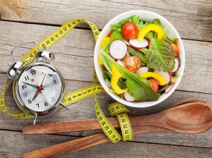 چه تعداد وعده غذایی در روز برای لاغر شدن مناسب است؟