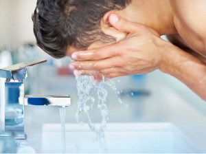 معرفی ژل شستشوی صورت مخصوص پوست های چرب سینره