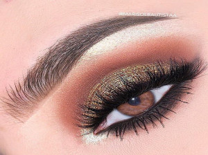 انواع مدل سایه لایت ۹۸ با متدهای روز میکاپ حرفه ای (۳۰ عکس)