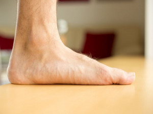 صاف بودن کف پا : ۱۲ درمان خانگی برای صافی کف پا