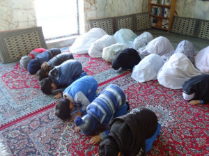 آموزش نماز به کودکان به صورت گام به گام