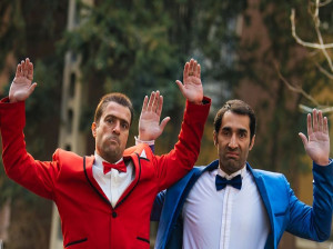 خلاصه داستان + بازیگران سریال سال های دور از خانه