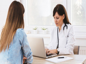 ۱۰ راهکار خانگی حیرت انگیز برای درمان کیست شکلاتی