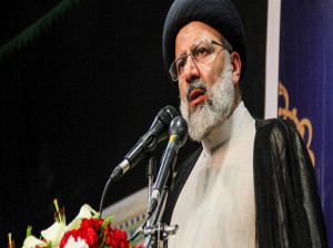کنایه رئیسی به روحانی در سخنرانی ۱۶ آذر ۹۷