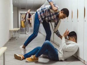 تعبیر دیدن خواب کتک