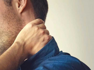 تعبیر خواب گردن : ۳۹ نشانه و تفسیر دیدن گردن در خواب