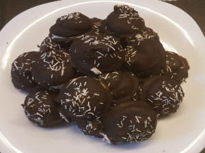 طرز تهيه بستني زمستاني خانگی مخصوص با ژلاتين