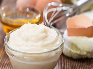 آموزش طرز تهیه سس مایونز و اصول سس مایونز خانگی و خوشمزه