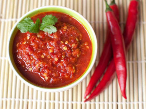 طرز تهیه سس فلفل خانگیِ تند و خوشمزه