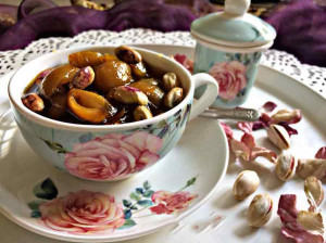 آشنایی با روش تهیه مربای پوست پسته