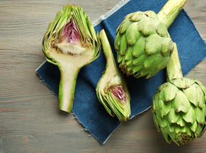 کنگر فرنگی : چندین روش ساده برای پاک کردن کنگر فرنگی