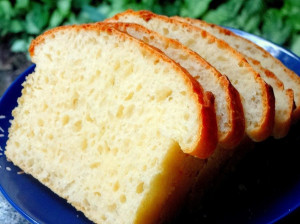 آشنایی با کالری، ارزش غذایی و خواص نان تست + طرز تهیه نان تست