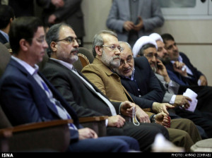 تصاویر تجلیل از خدمات هلال احمر قم با حضور لاریجانی
