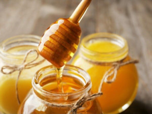 شکرک زدن عسل نشانه چیست؟ آیا عسل طبیعی شکرک میزند؟