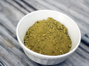حنای بی رنگ چیست؟