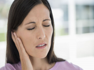 راه های مناسب برای از بین بردن جرم گوش کدام است؟