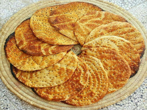 طرز تهیه نان گرده بوشهری به روش اصیل