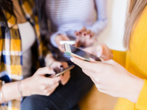 واتساپ جی بی ( GB WhatsApp ) چیست ؟