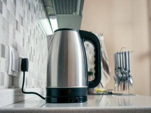 5 دلیل خرابی و روشن نشدن چای ساز که باید بدانید