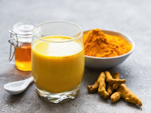 اسموتی زنجبیل و طرز تهیه این نوشیدنی دلچسب در فصل سرما