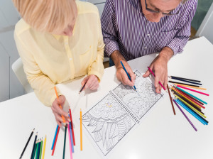 فواید کتاب های رنگ آمیزی برای بزرگسالان و سلامت ذهنی آنها