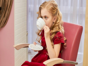 مصرف قهوه برای کودکان مفید است یا مضر؟