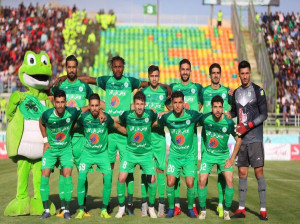 بازی تیم ذوب آهن و گل گهر سیرجان مساوی تمام شد