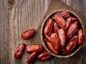 معنی ضرب المثل رطب خورده، منع رطب چون کند ! چیست ؟