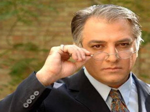استایل شیک ایرج نوزری کنار دلناز و دلربا / کدوم بیشتر شبیه باباشه ؟