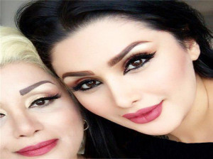 بیوگرافی مادر دنیا جهانبخت از کودکی تا مهاجرت