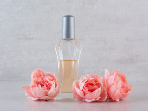 لیست محبوبترین عطرهای تلخ مردانه در تمام این سالها