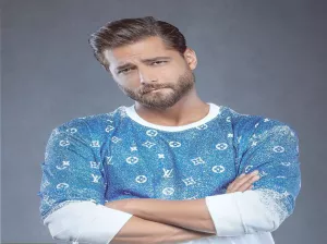 عکس خصوصی بازیگر سینما و تلویزیون با خواننده ماکان بند لو رفت !