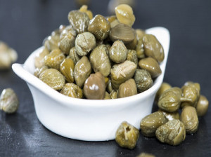 کاپاریس چیست ؟ آشنایی با فواید ترشی کاپاریس (کَبَر)