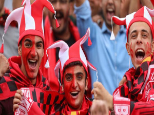 فوت 5 هوادار پرسپولیس پس از پایان دربی / تسلیت گل محمدی
